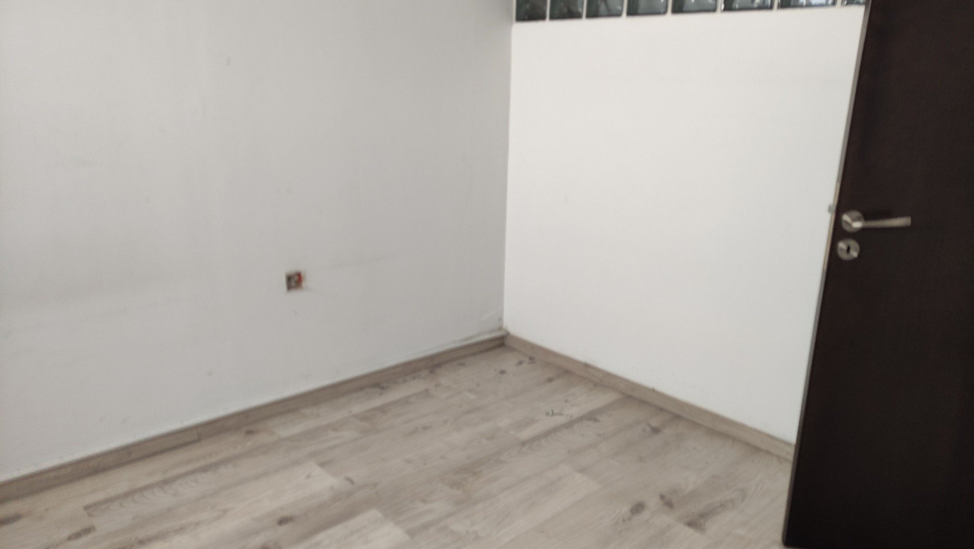250m² Shop for Rent in Paphos