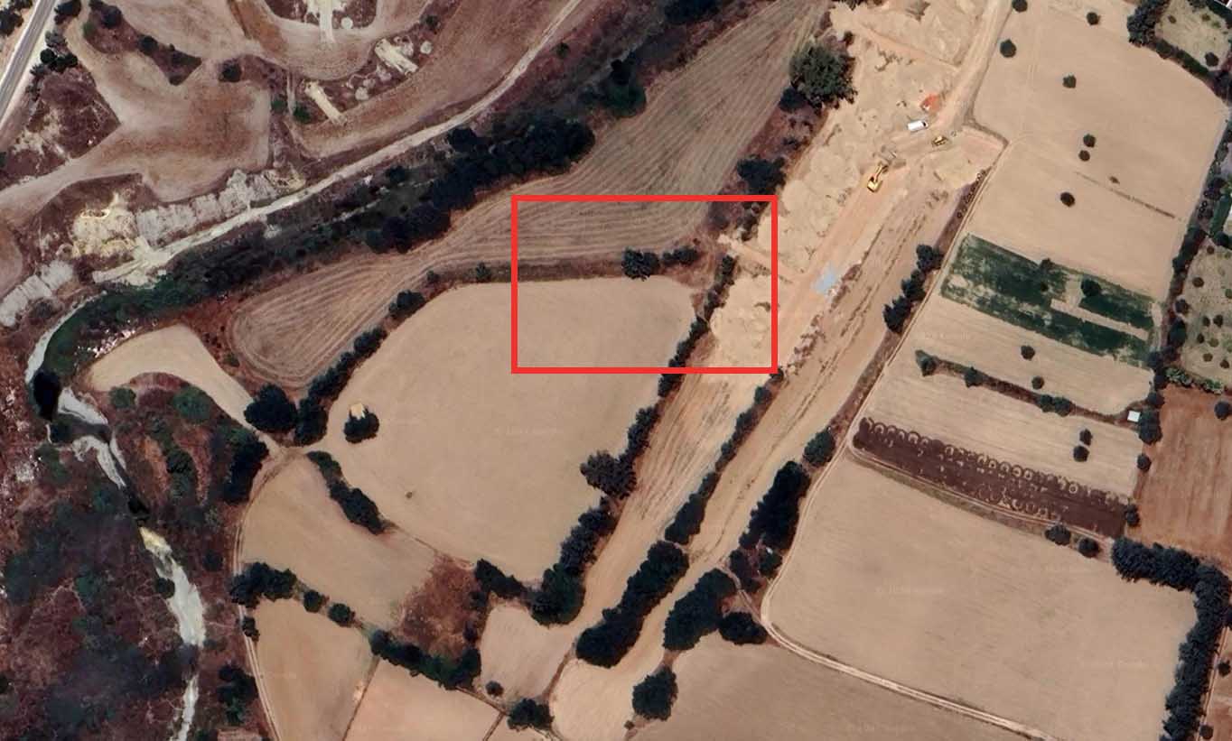 641m² Residential Plot for Sale in Pano Deftera, Nicosia District