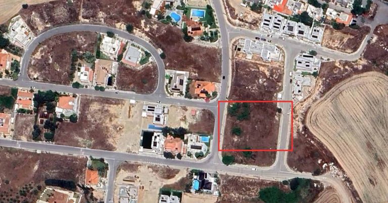 550m² Residential Plot for Sale in Strovolos, Nicosia District