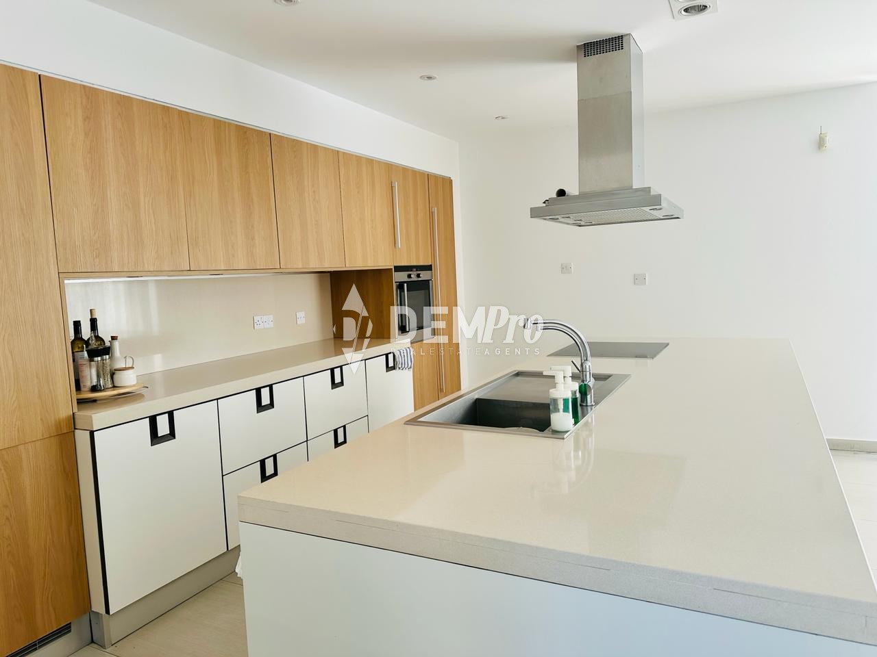 5 Bedroom House for Sale in Konia, Paphos District