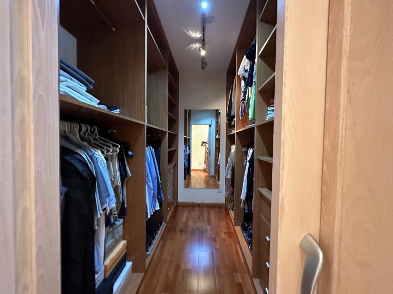 5 Bedroom House for Sale in Limassol District