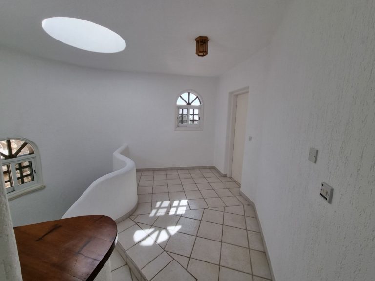 5 Bedroom House for Sale in Tala, Paphos District