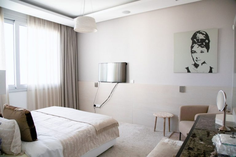 5 Bedroom House for Sale in Agios Tychonas, Limassol District