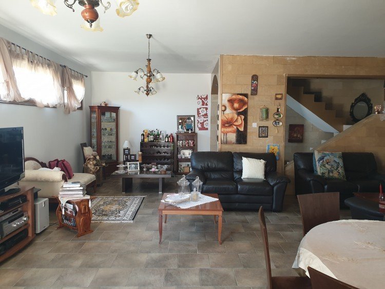 4 Bedroom House for Rent in Pachna, Limassol District