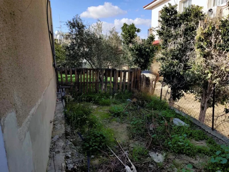 2 Bedroom House for Sale in Latsia, Nicosia District