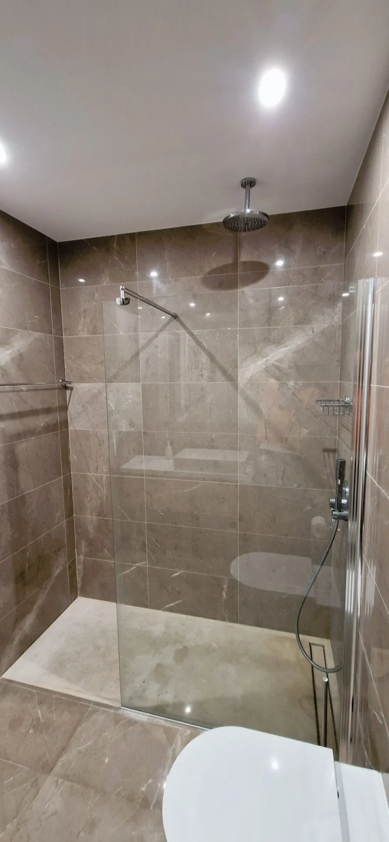 3 Bedroom Apartment for Sale in Tombs Of the Kings, Paphos District