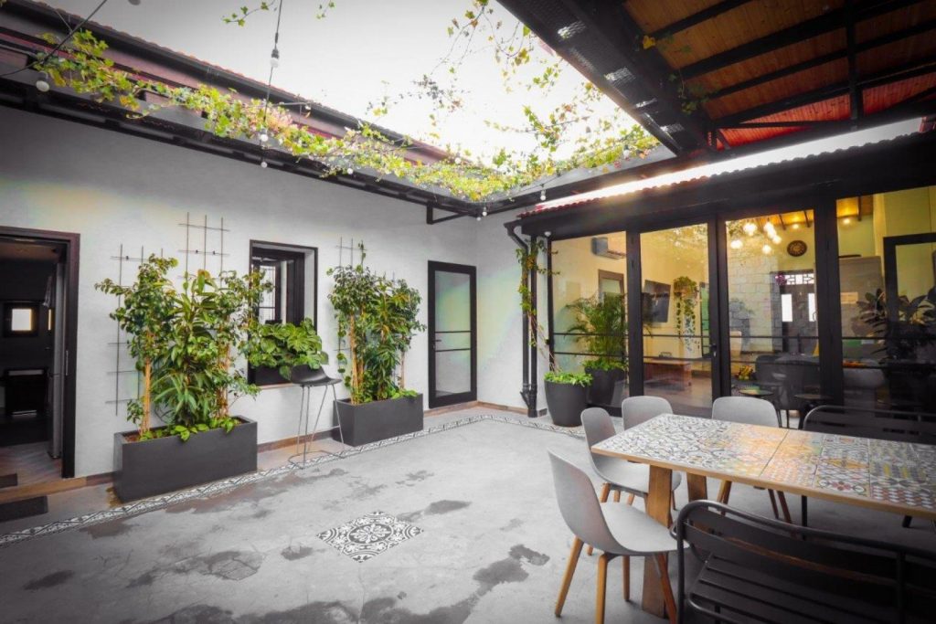 225m² Office for Rent in Limassol – AgiaTriada
