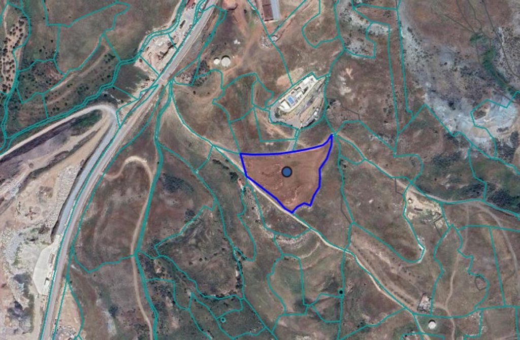 8,696m² Plot for Sale in Agia Varvara, Paphos District