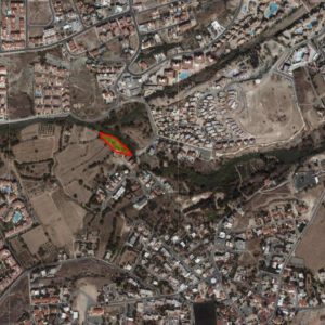 2,184m² Plot for Sale in Paphos – Moutallos