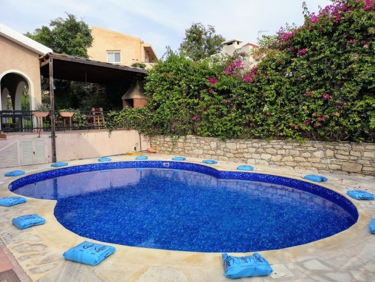 5 Bedroom House for Rent in Limassol District