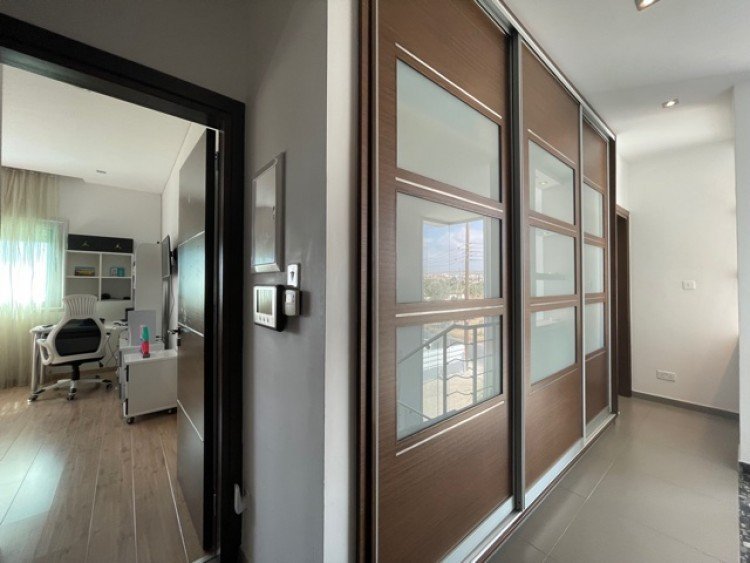 4 Bedroom House for Rent in Ypsonas, Limassol District