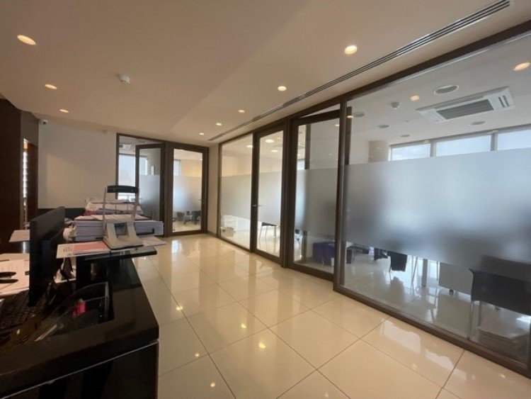 507m² Office for Rent in Limassol – Mesa Geitonia