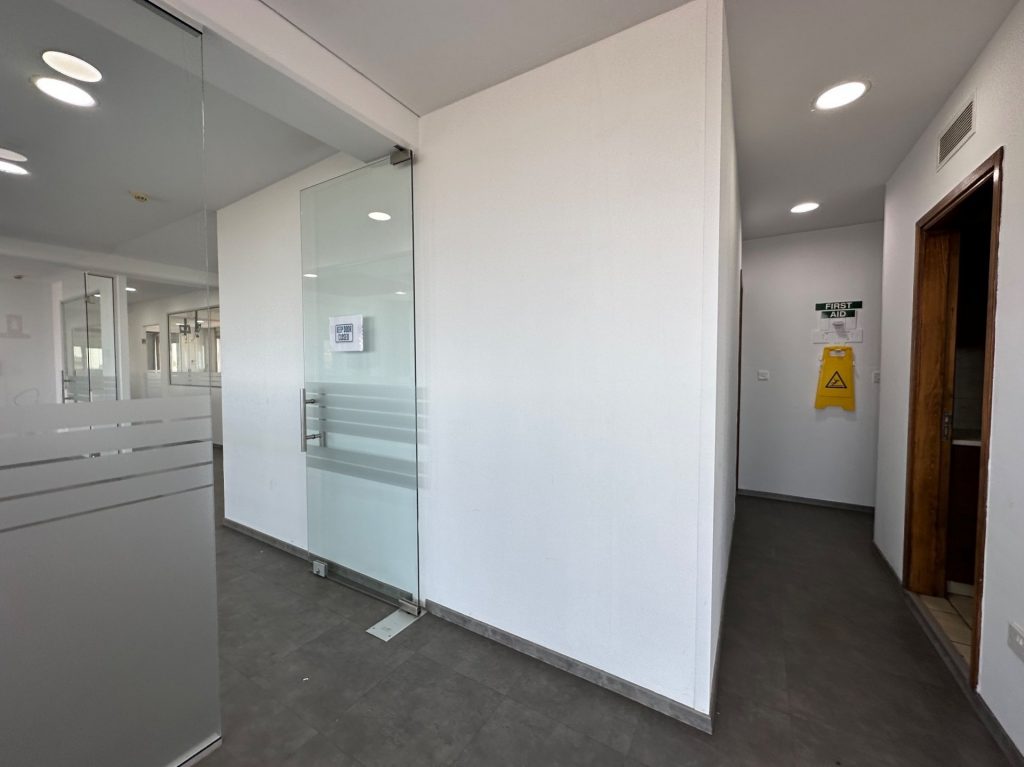 350m² Office for Rent in Limassol – Mesa Geitonia