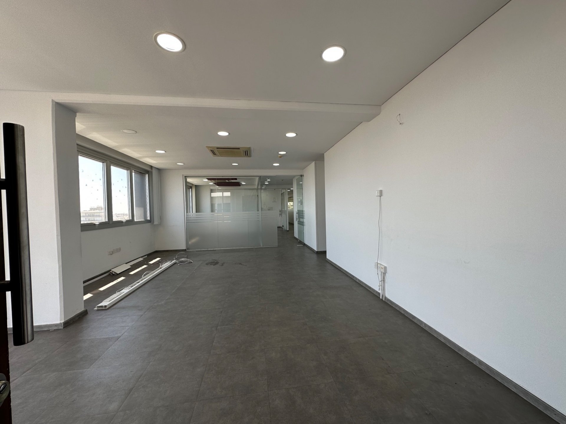 350m² Office for Rent in Limassol – Mesa Geitonia