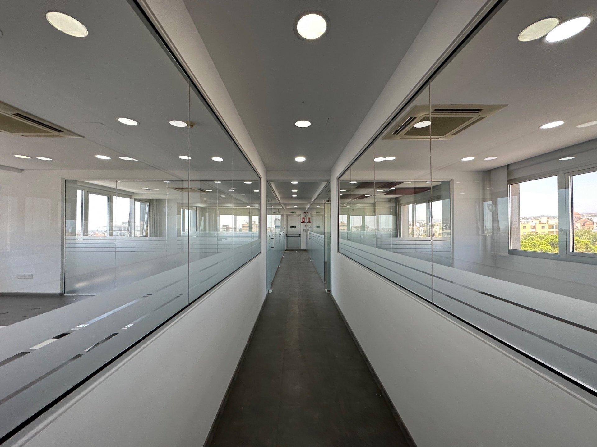 350m² Office for Rent in Limassol – Mesa Geitonia
