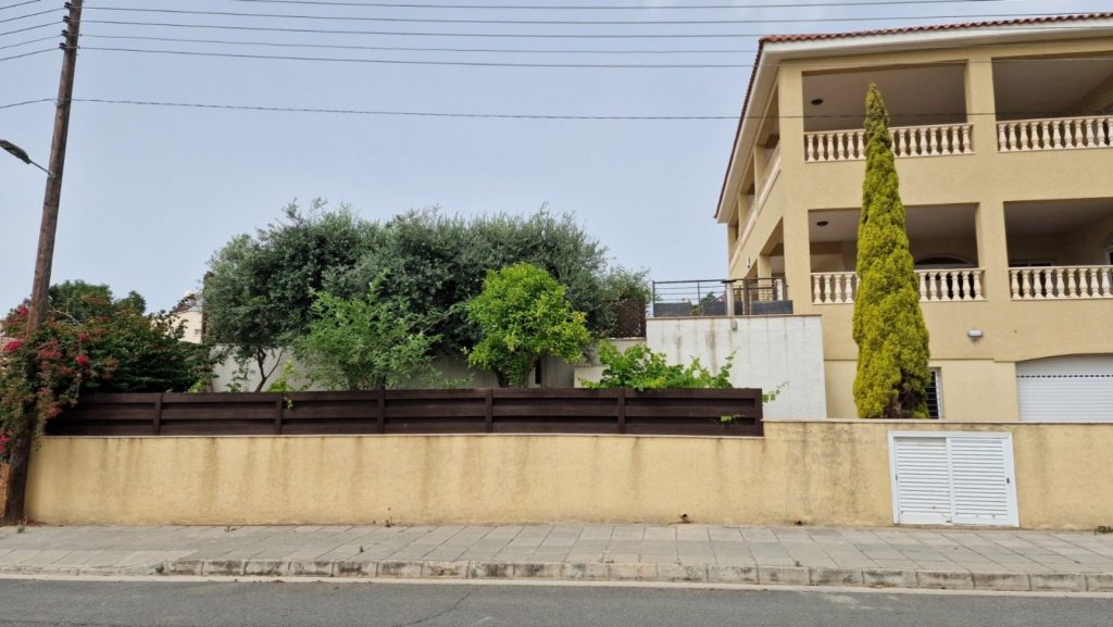 6+ Bedroom House for Rent in Kolossi, Limassol District