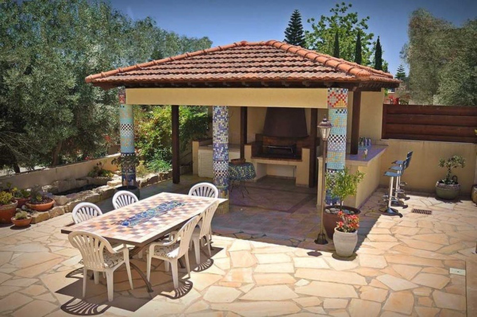 6+ Bedroom House for Rent in Kolossi, Limassol District