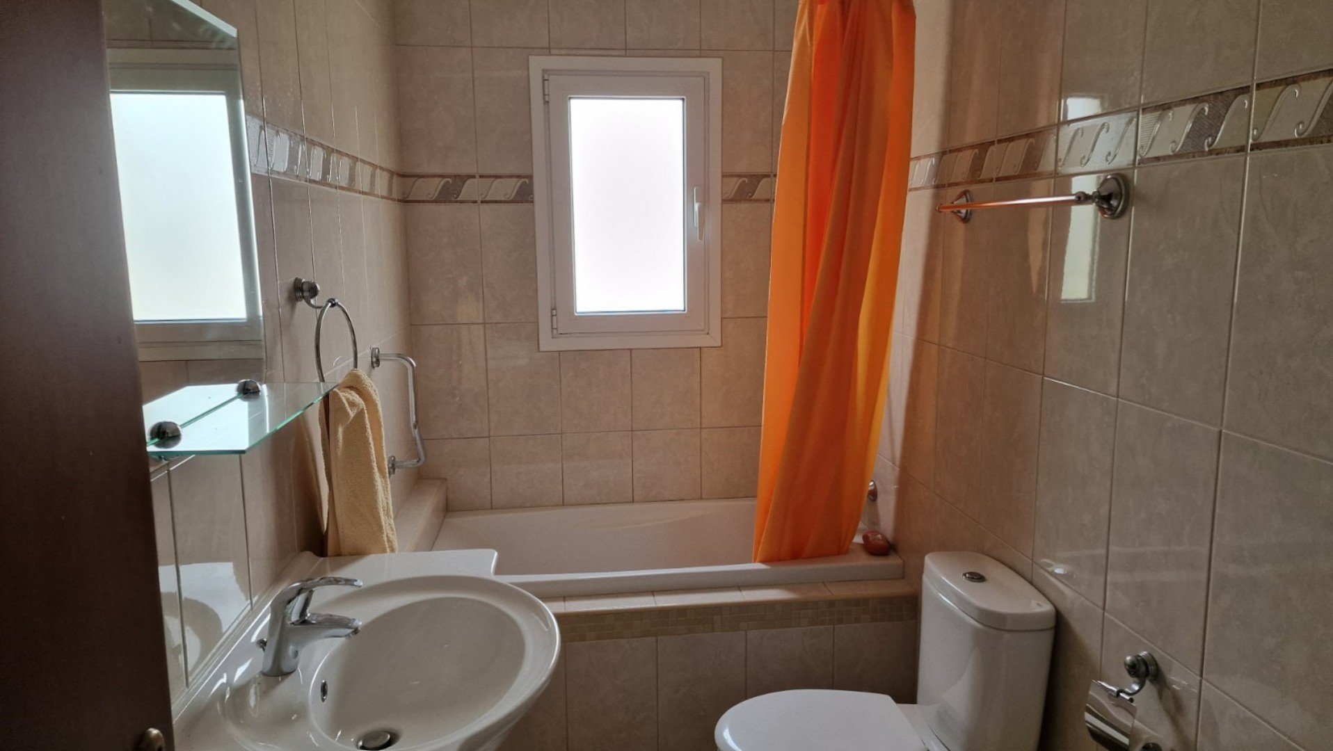 6+ Bedroom House for Rent in Kolossi, Limassol District