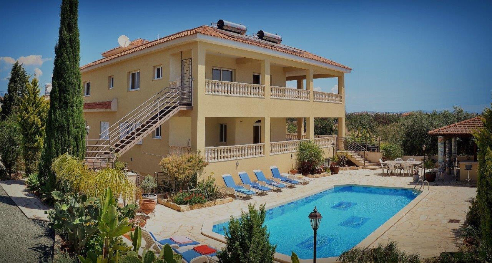 6+ Bedroom House for Rent in Kolossi, Limassol District
