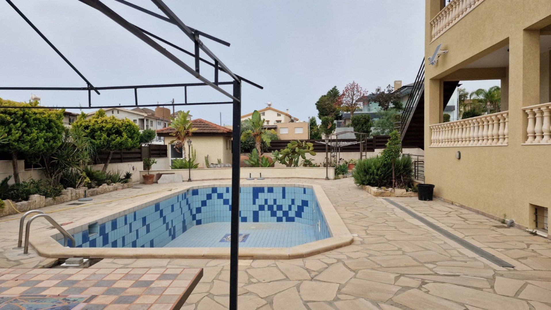 6+ Bedroom House for Rent in Kolossi, Limassol District