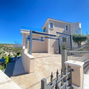 5 Bedroom House for Sale in Pegeia, Paphos District