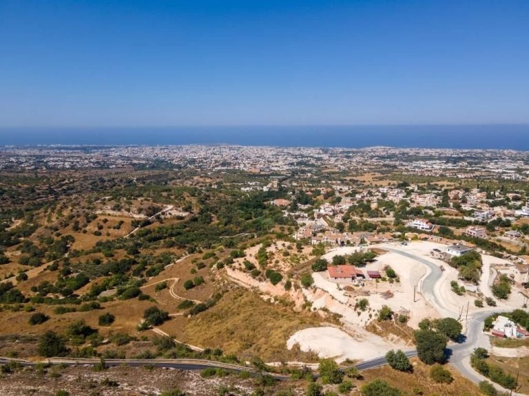 Plot for Sale in Mesa Chorio, Paphos District