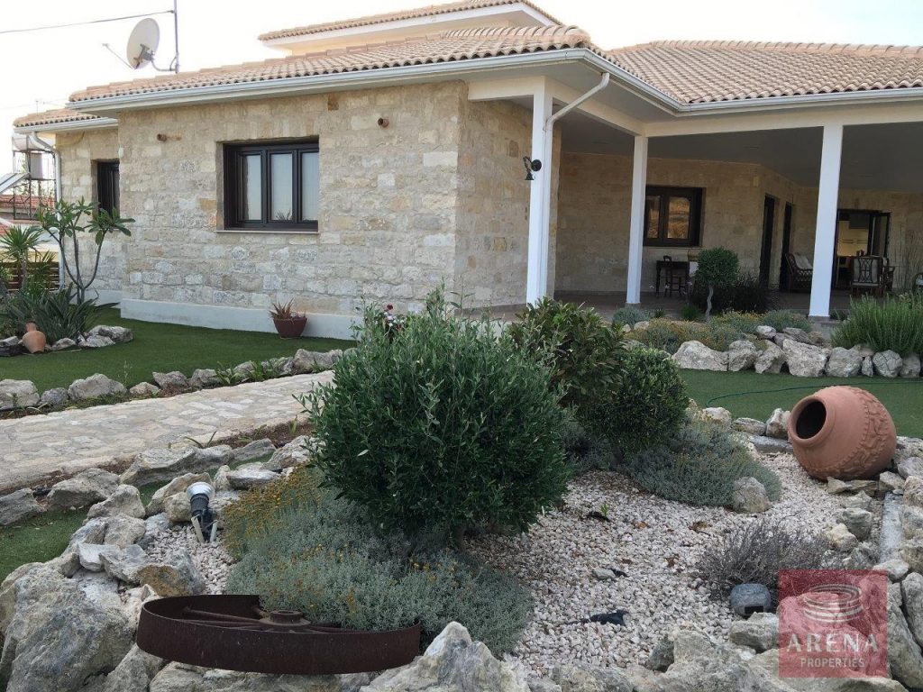 4 Bedroom House for Sale in Maroni, Larnaca District