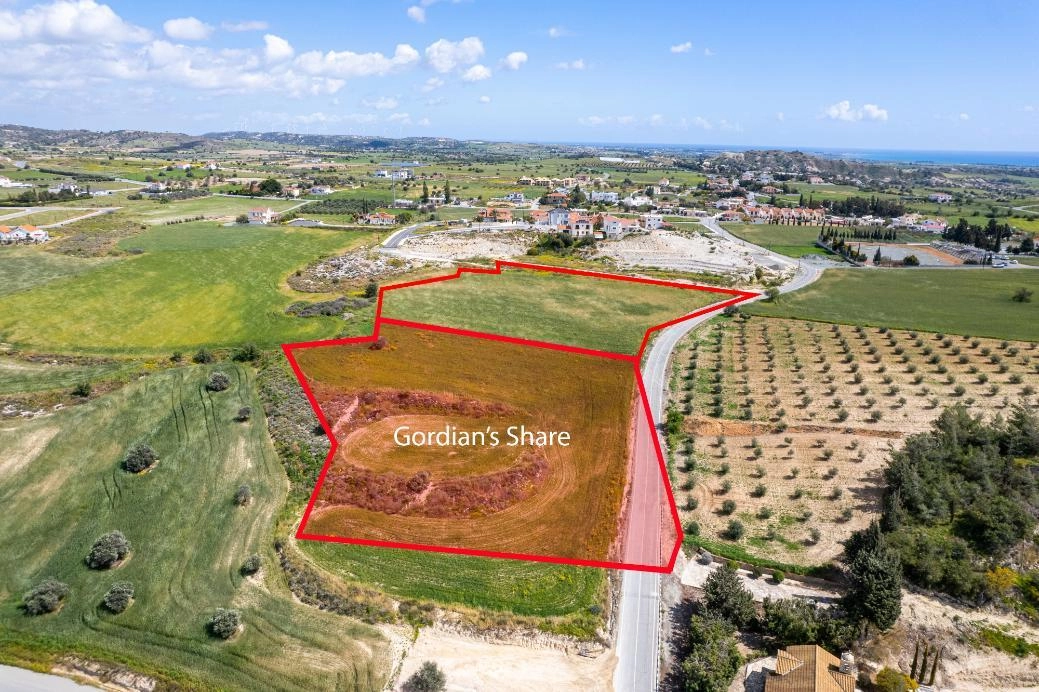 16,389m² Plot for Sale in Anafotida, Larnaca District