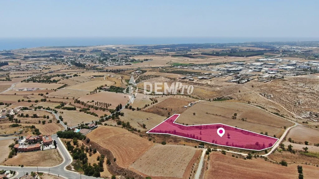 10,033m² Plot for Sale in Anarita, Paphos District