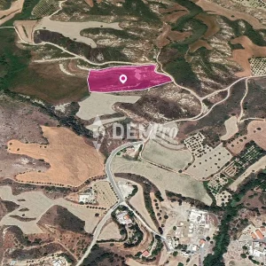 18,730m² Plot for Sale in Steni, Paphos District