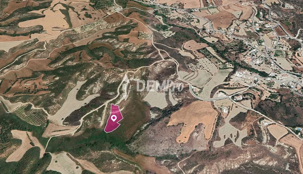 5,686m² Plot for Sale in Steni, Paphos District
