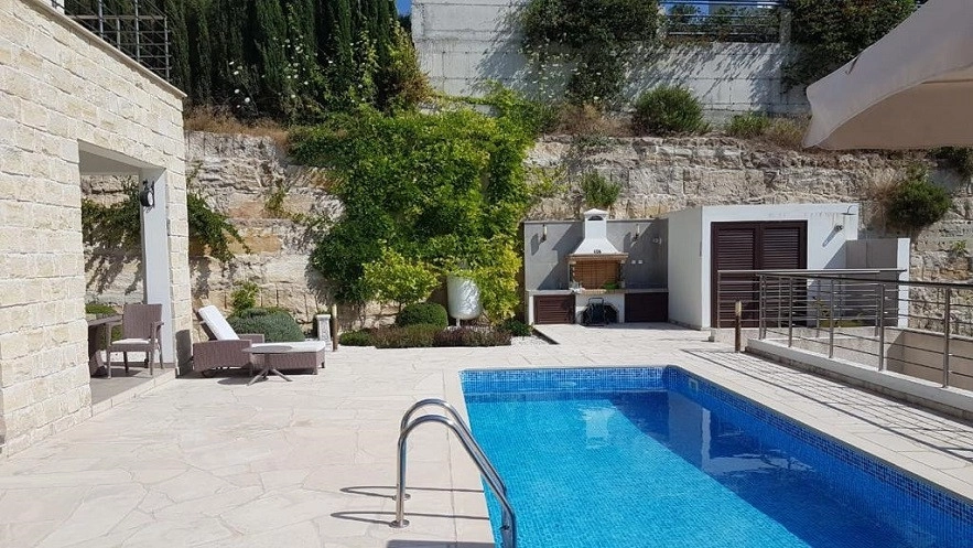 3 Bedroom House for Sale in Tala, Paphos District