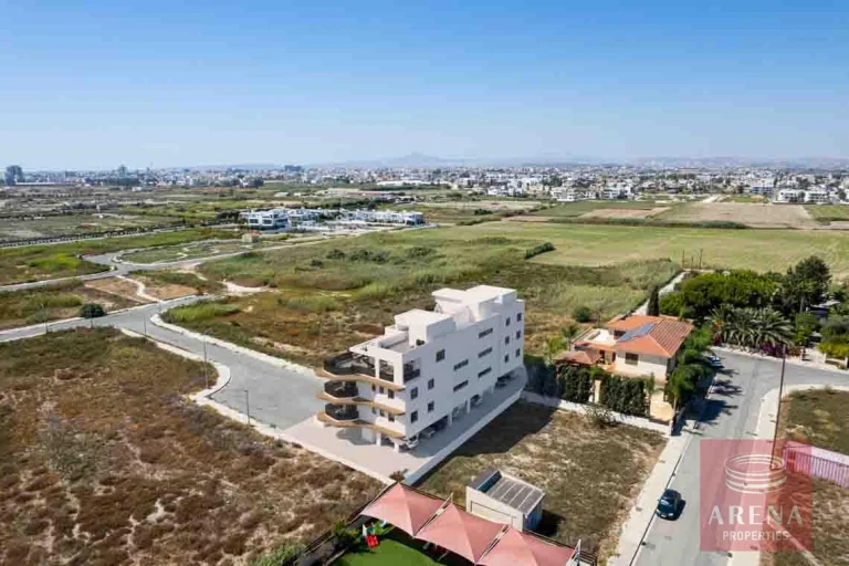 803m² Building for Sale in Livadia Larnakas, Larnaca District