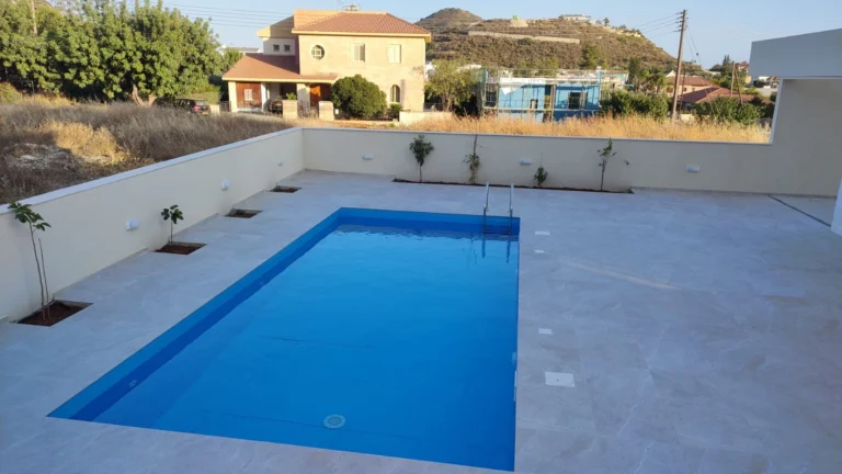 5 Bedroom House for Rent in Palodeia, Limassol District