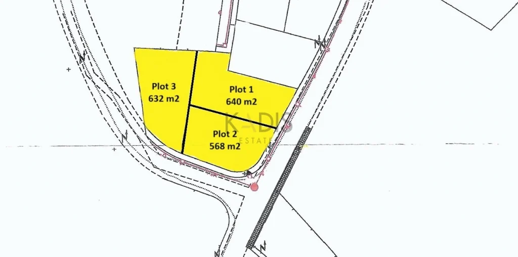 1,840m² Plot for Sale in Nicosia District