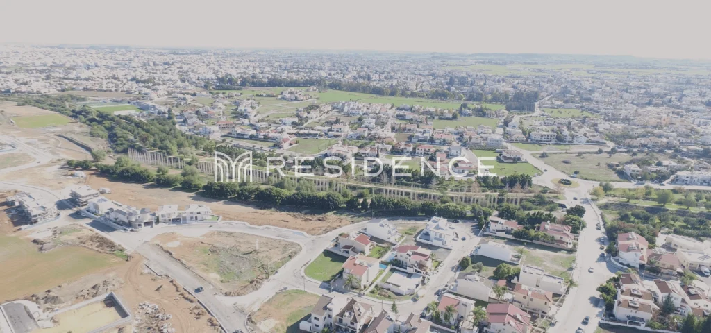 1,752m² Plot for Sale in Strovolos, Nicosia District