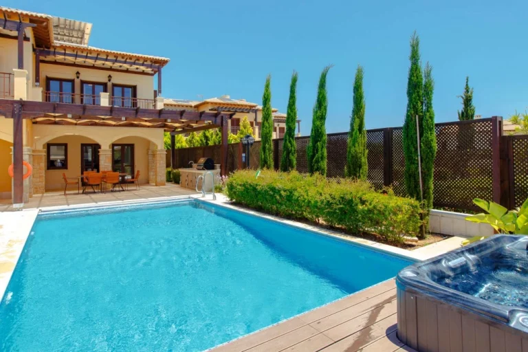 3 Bedroom House for Sale in Aphrodite Hills, Paphos District