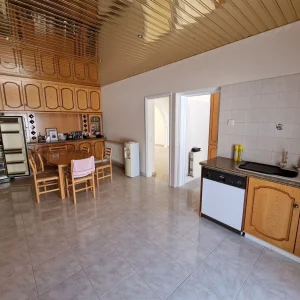 5 Bedroom House for Sale in Larnaca District