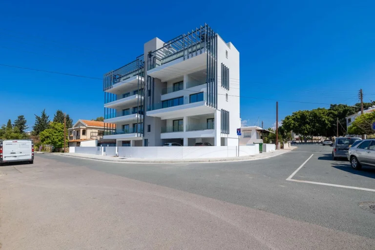 2 Bedroom Apartment for Sale in Paphos – Agios Theodoros