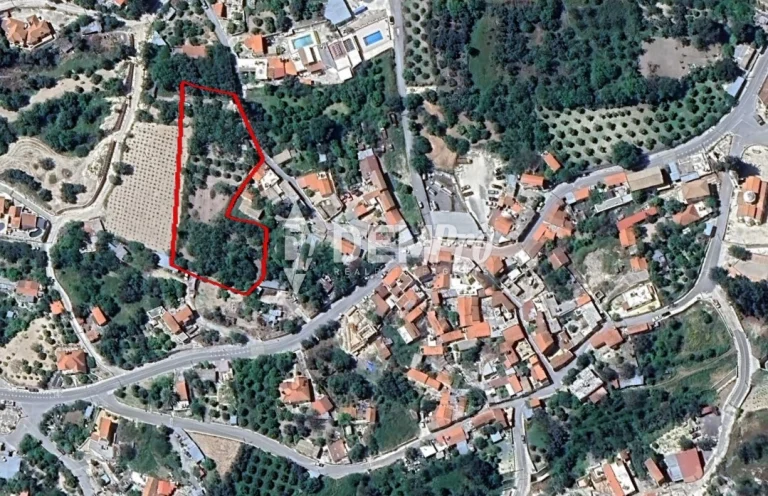 3,500m² Plot for Sale in Letymvou, Paphos District
