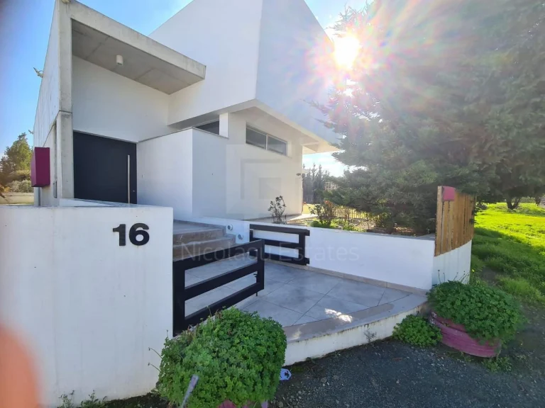 Cheap Houses and Villas for Rent Nicosia