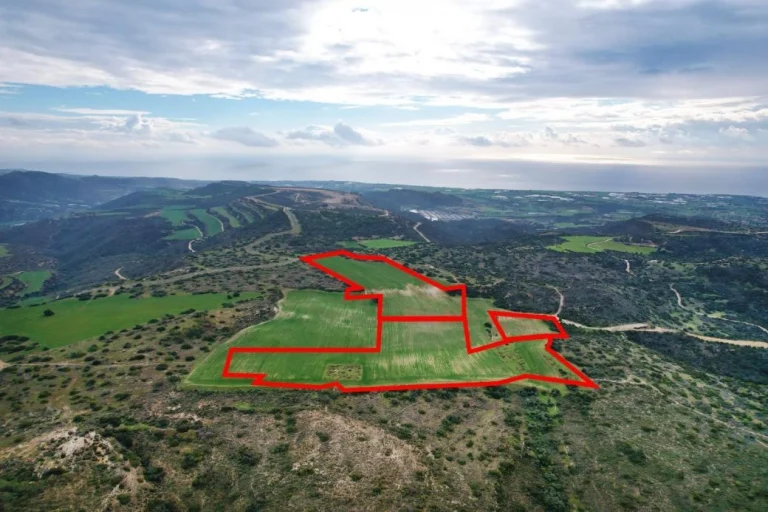 60,537m² Plot for Sale in Choirokoitia, Larnaca District