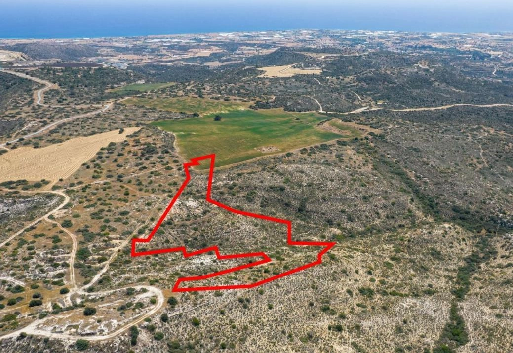 29,098m² Plot for Sale in Choirokoitia, Larnaca District