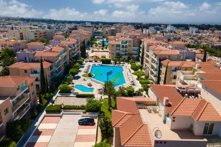 2 Bedroom Apartment for Sale in Paphos – Universal