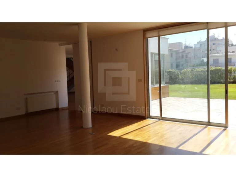 6+ Bedroom House for Sale in Dasoupolis, Nicosia District