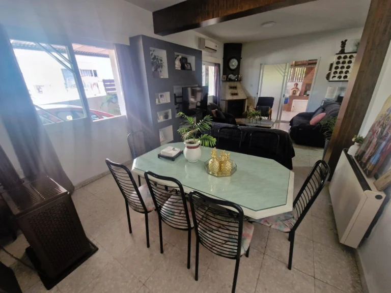 4 Bedroom House for Sale in Pano Kivides, Limassol District