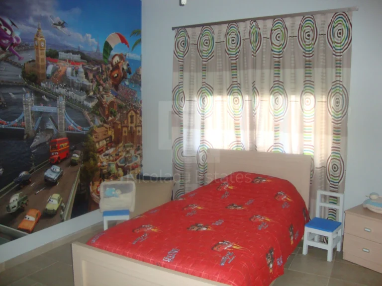 5 Bedroom House for Sale in Akrounta, Limassol District