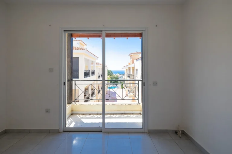 2 Bedroom House for Sale in Pegeia, Paphos District