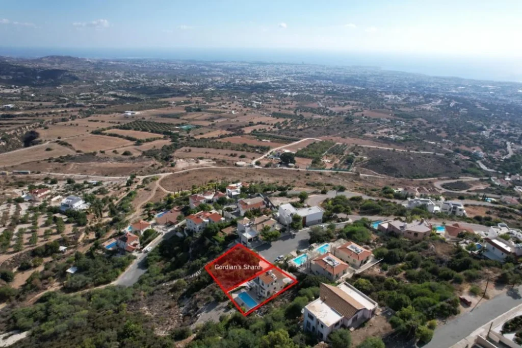 1,264m² Residential Plot for Sale in Tala, Paphos District