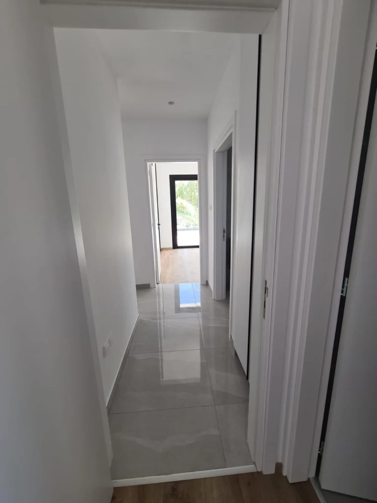 2 Bedroom Apartment for Sale in Limassol – Mesa Geitonia